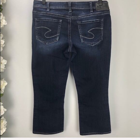 Silver Aiko Kick Flare Dark Wash Cropped Jeans Sz 30 Capri - Picture 3 of 9